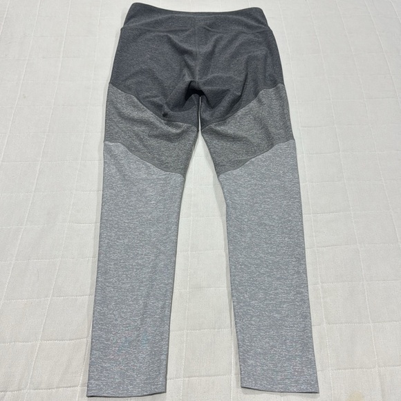Outdoor Voices Leggings - Picture 5 of 11
